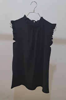 تاپ زنانه یقه چین دار