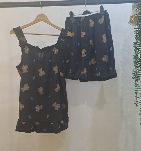 ست دو تیکه زنانه تاپ و شلوارک